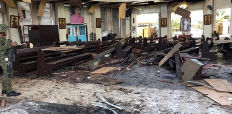 18 dead in attack on cathedral in the Philippines adopted by the organization &quot;Dahesh&quot;