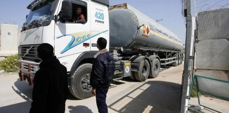 Health in Gaza receives a shipment of fuel