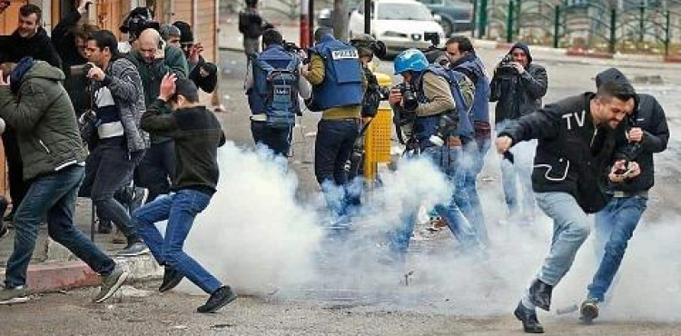 &quot;Mada&quot;: 23 attacks against media freedoms during February, the occupation committed 18 of them