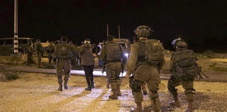 Arrests and raids in the West Bank