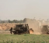 The occupation penetrates east of Gaza and continues to deploy its forces