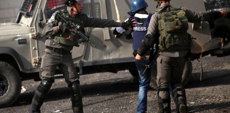 Committee to support journalists calls for pressure on the occupation to release 22 journalists