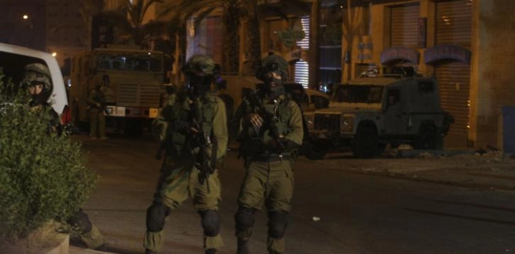Israeli occupation forces stormed the housing of teachers and the village of Arqa in Jenin