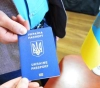 The new Ukrainian president proposes to grant passports to the Russians