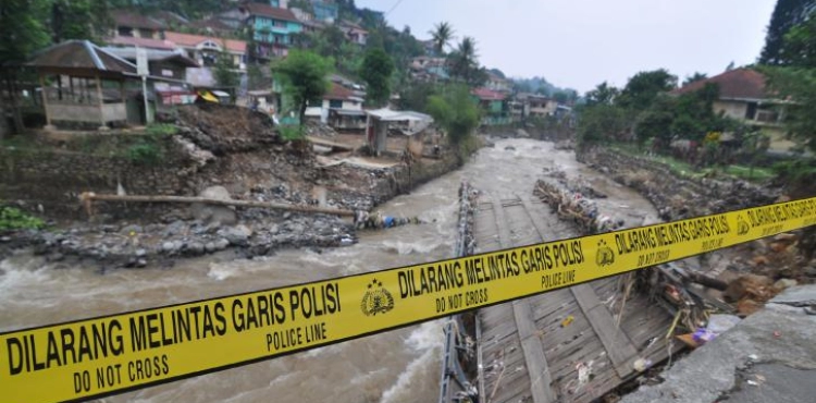Some 40 people have been killed by floods in Indonesia