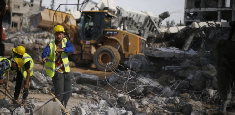 300 thousand unemployed workers in Gaza