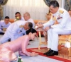 King of Thailand marries his personal guard