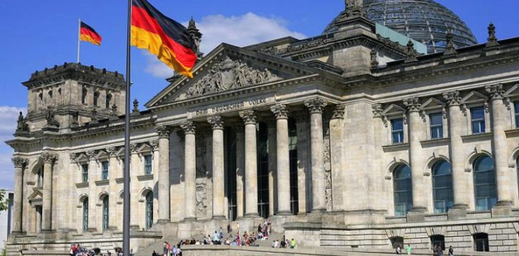 Berlin calls on Iran to implement the entire nuclear agreement