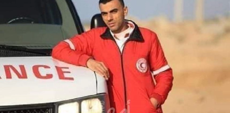 The death of an ambulance officer from Gaza as a result of his wounds at a hospital in Nablus