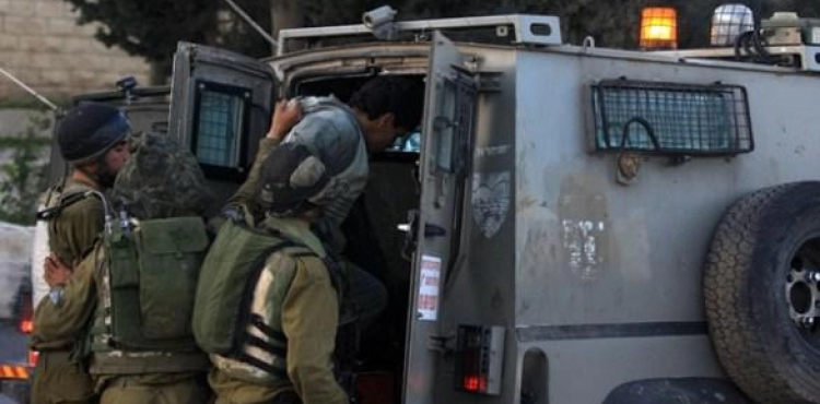 5 Palestinians arrested during raids in the West Bank