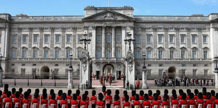 Mice invade Queen Elizabeth&acute;s kitchen