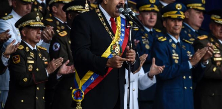 Maduro believes that the President of Colombia Santos is behind his assassination attempt