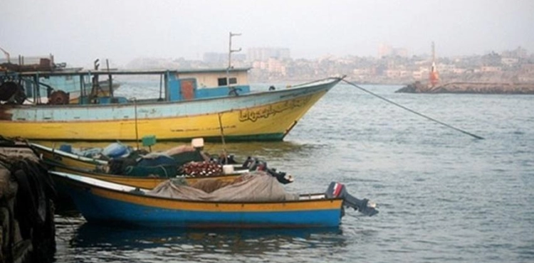Gaza: the occupation delivers 13 fishing boats