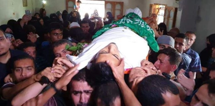 Gaza: Funeral of martyr Al-Qara in Khanyounis