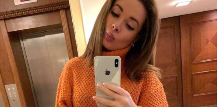 The body of a Russian star was found on the inside of a bag in the apartment