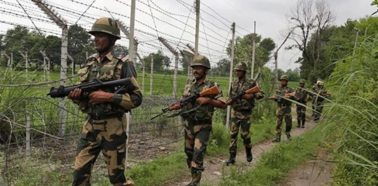 3 Pakistani soldiers and 5 Indians killed in Kashmir
