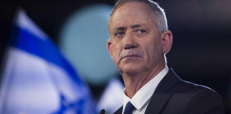 Gantz refuses to join a government headed by Netanyahu