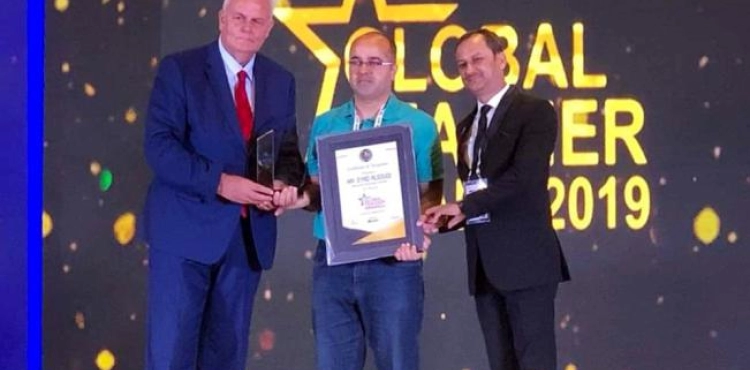 Palestinian teacher among the top 100 teachers in the world
