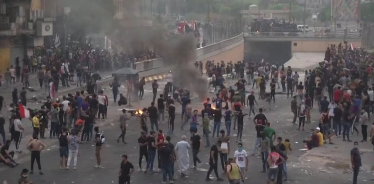 Baghdad: New promises and social measures to calm protests