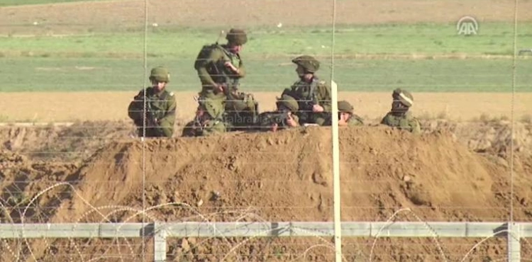 Israeli occupation forces fire at Palestinian civilians in eastern Gaza