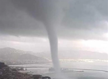 Hundreds of thousands evacuated in Bangladesh and India before Hurricane Bulbul