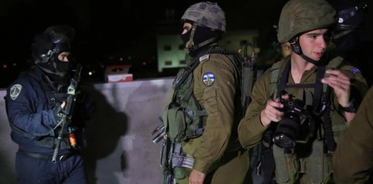 17 Palestinians were arrested in the West Bank