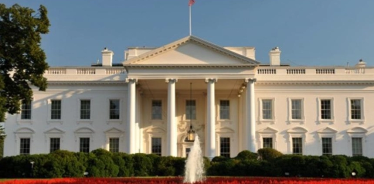 A warning in Washington&acute;s airspace causes the White House to close