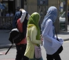 Germany: Two young men attack a Muslim girl and take off her veil