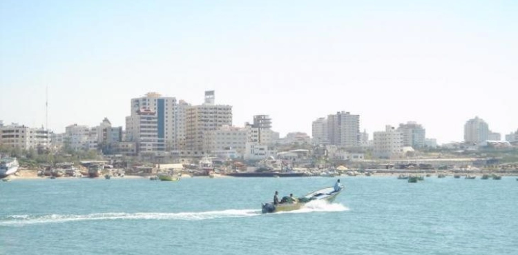 Gaza: Occupation shrinks fishing area