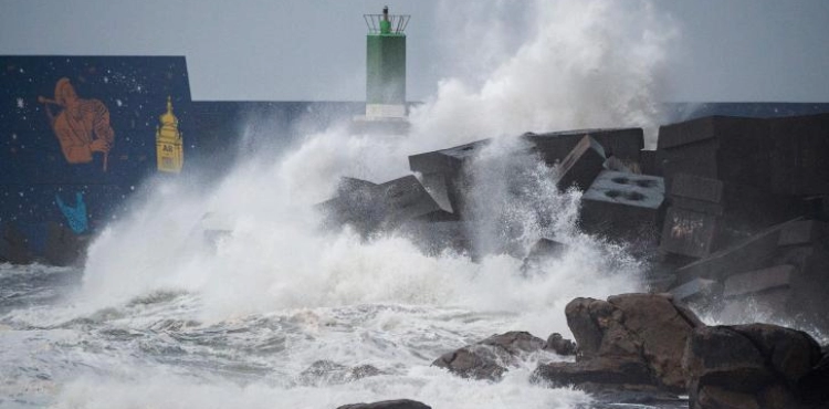 8 people were killed in Spain and Portugal and missing in France due to bad weather