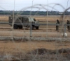 The occupation arrests 4 youths on the Gaza border