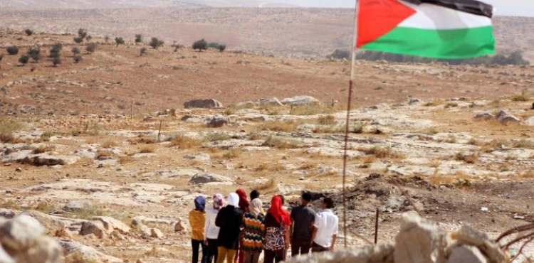 Occupation notifies the demolition of three houses south of Hebron