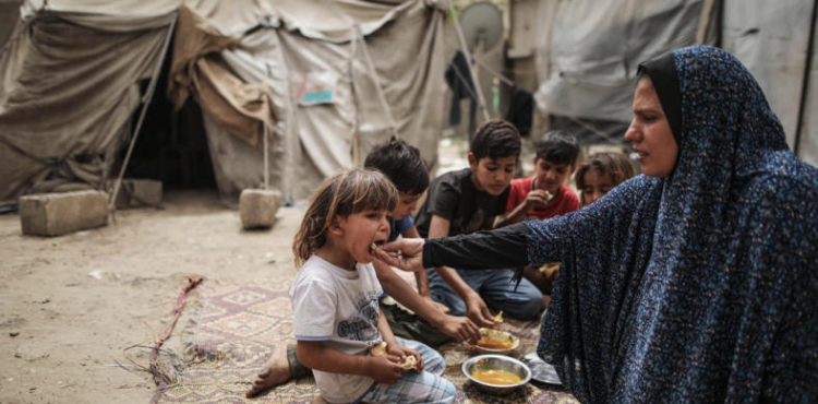 Al-Khudari: Food insecurity affects more than 70% of families in Gaza