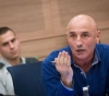 A Knesset member accuses Netanyahu of strengthening Hamas and weakening the authority