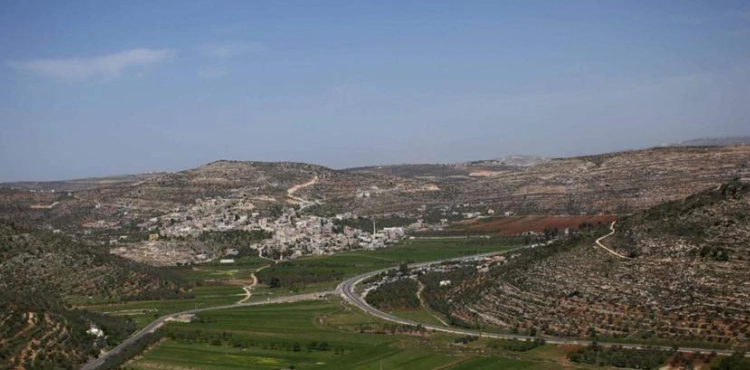 Occupation notifies the seizure of agricultural land west of Bethlehem