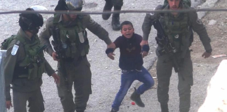 5 citizens, including two children, were arrested in Hebron