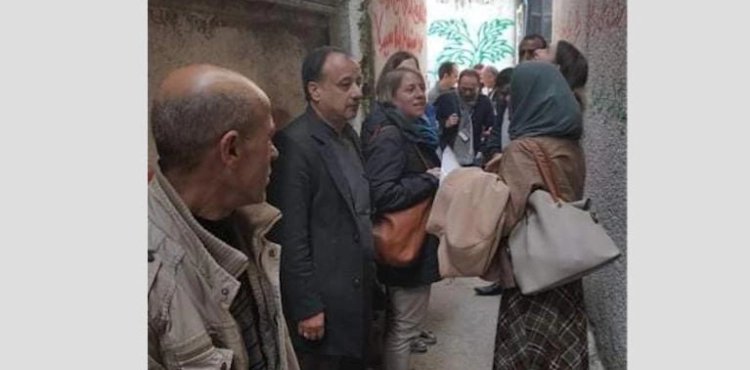A German delegation visits Balata camp