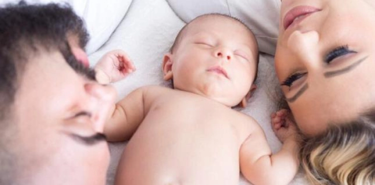To encourage offspring ... Russia gives thousands of dollars to new parents