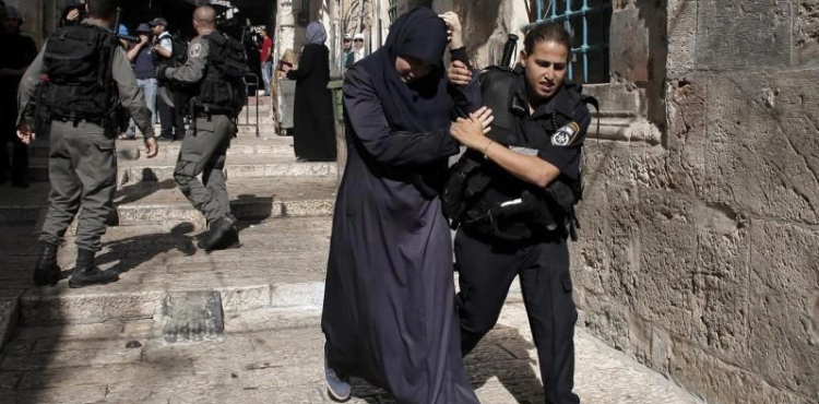 The occupation forces arrested 128 girls and women during 2019