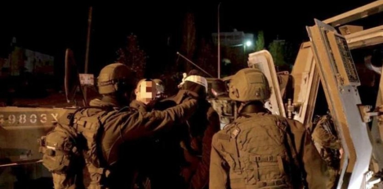 The occupation forces arrested 7 citizens in the West Bank