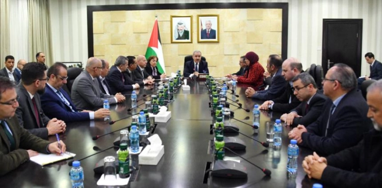 Shtayeh: Our ability to control the &quot;Corona&quot; confrontation has been high so far