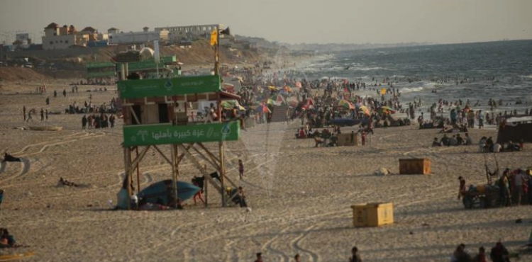 Gaza: Exploiting the disruption of schools to confront the &quot;Corona&quot; for entertainment