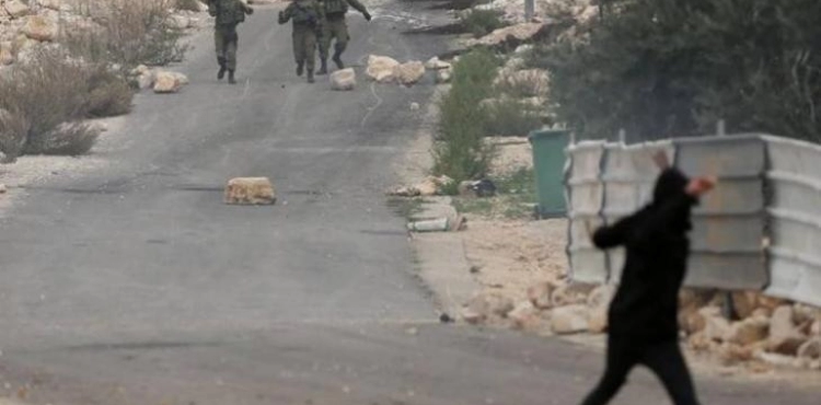 Clashes near the northern entrance to Qalqilya