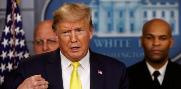 Corona&acute;s new crisis gives Trump the spotlight and turns away from his potential rival Biden