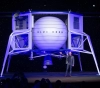 Mask and Bezos win a contract with NASA to build moon landing vehicles