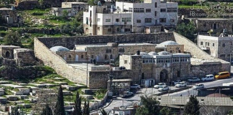 &quot;Man&quot; center calls on the international community to intervene to stop the settlement plan in Hebron and around the Tomb of the Patriarchs