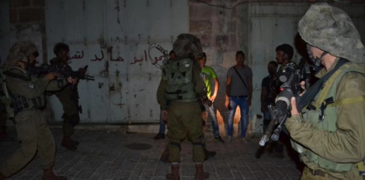 The occupation forces arrested 11 citizens, the majority of whom were released prisoners