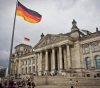 Find a mass grave containing the well-being of 800 German soldiers killed in Russia