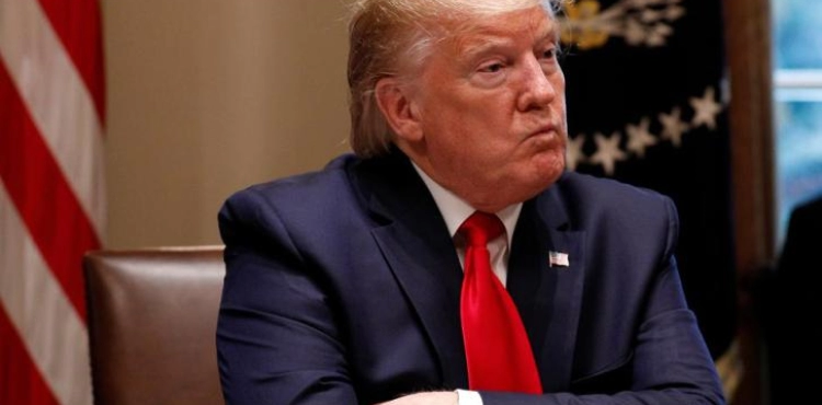 Trump is waving the postponement of the US presidential elections because of Corona