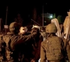 Occupation arrests citizens in Hebron